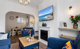Maple House - Park View Sleeps 7